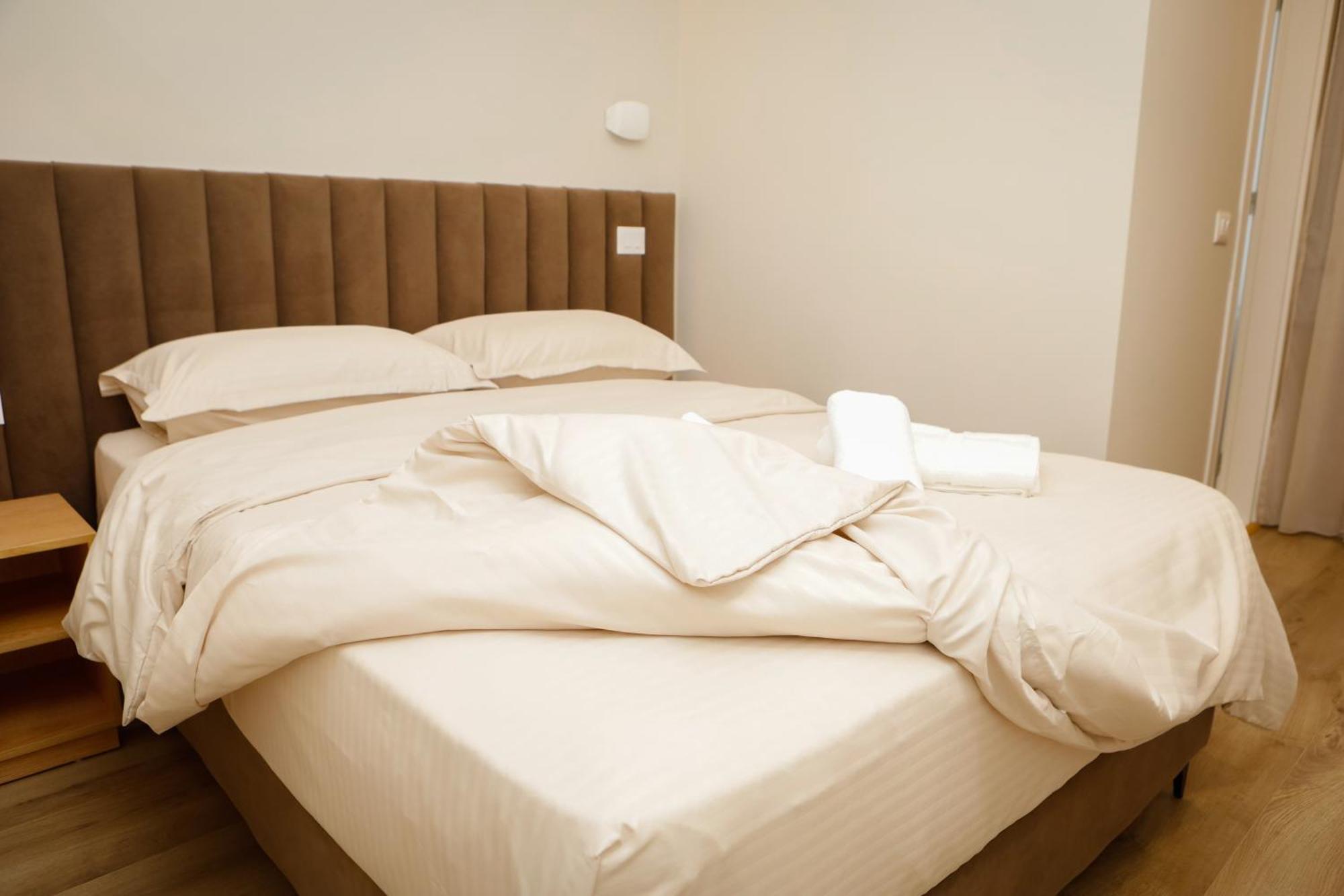 Petite Maison Hermes Hotel 3*