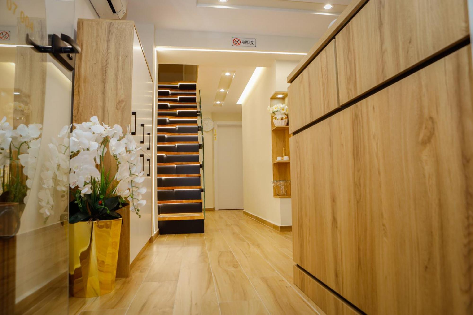 Petite Maison Hermes 3*