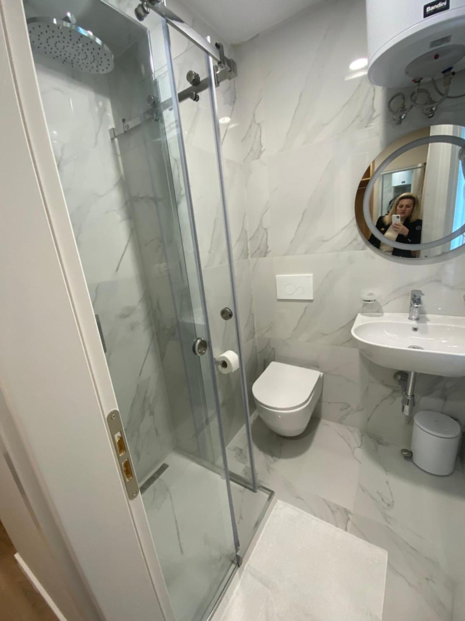 Petite Maison Hermes Hotel 3*
